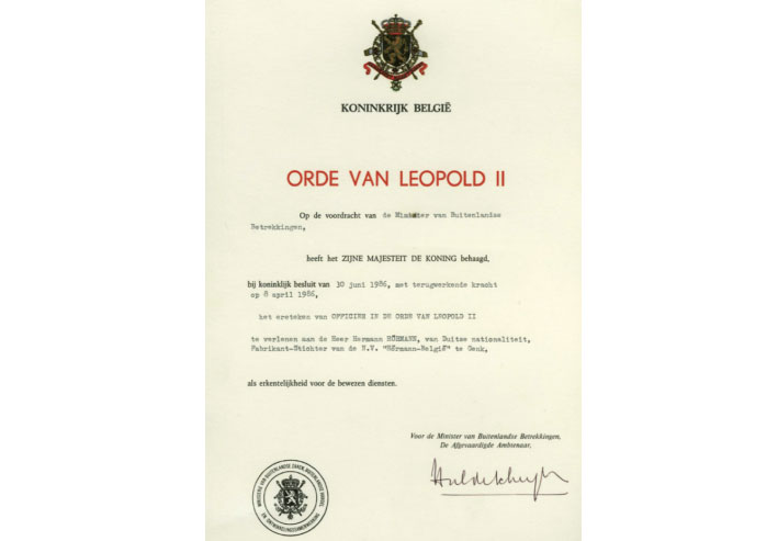 Hermann Hörmann 被比利时国王加封为 “Orde van Leopold II”